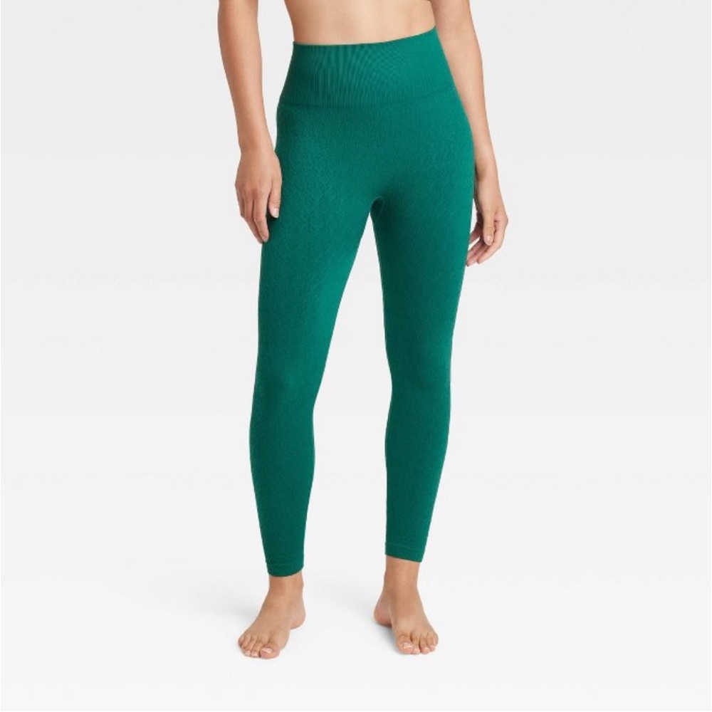 NWT! Women's High-Rise Textured Seamless
7/8 Leggings - JoyLab™ Green S